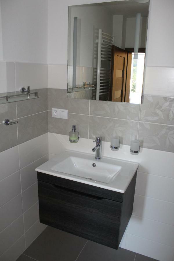 Vila Lom Velke Losiny Ngoại thất bức ảnh
