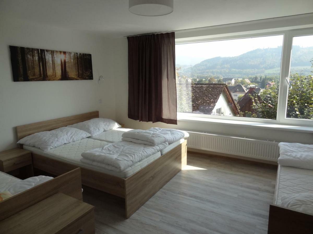 Vila Lom Velke Losiny Ngoại thất bức ảnh