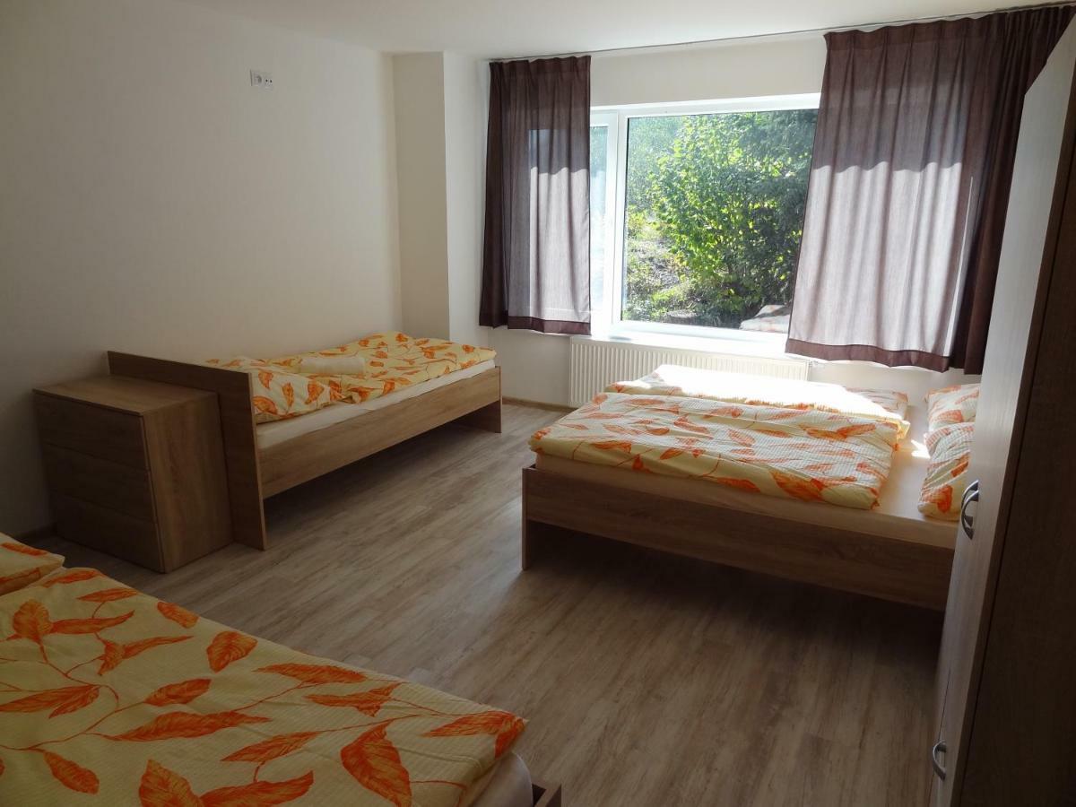 Vila Lom Velke Losiny Ngoại thất bức ảnh